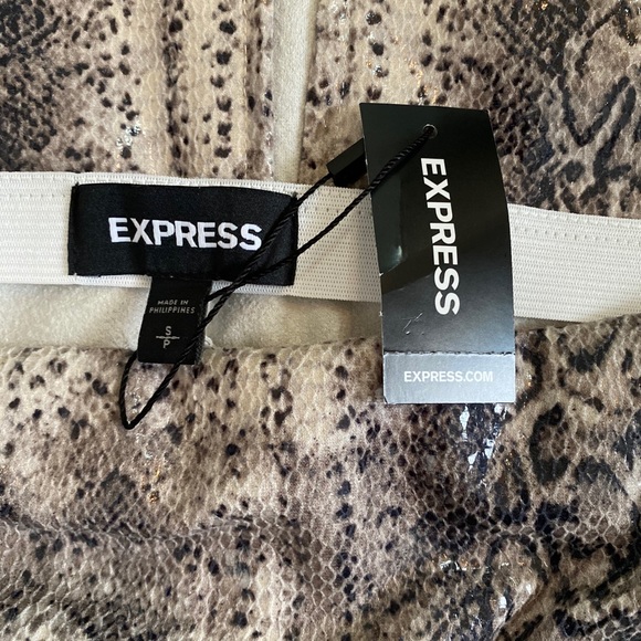 ❤️ HOST PICK ❤️ Express Snake Pencil Skirt - Picture 5 of 6